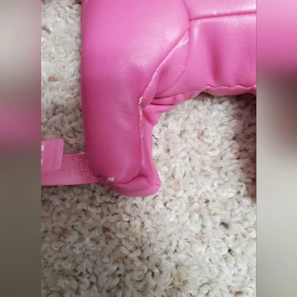 Vs Pink Dogs lot Set - Picture 6 of 10